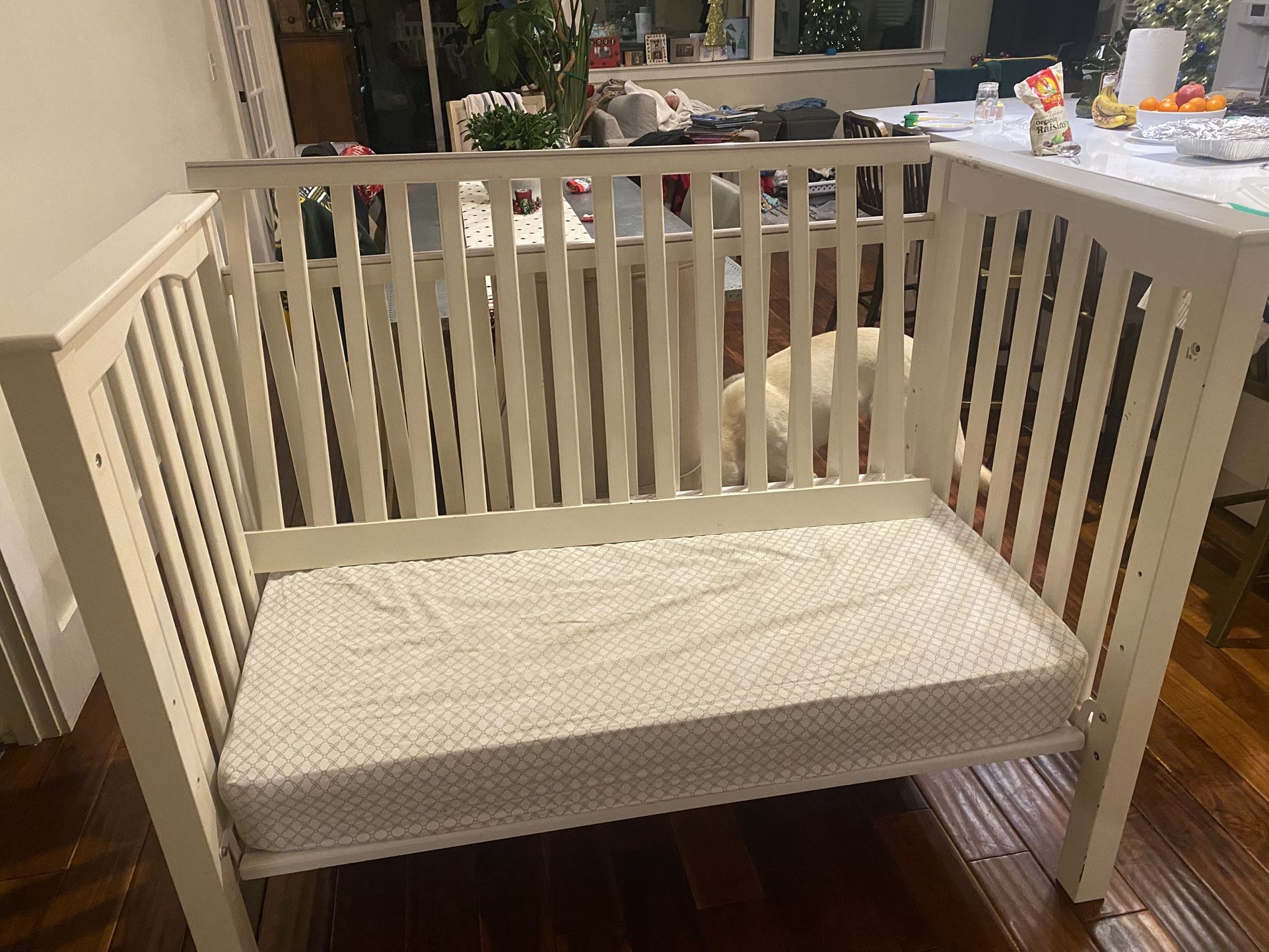 Free Pottery barn Crib—very Used