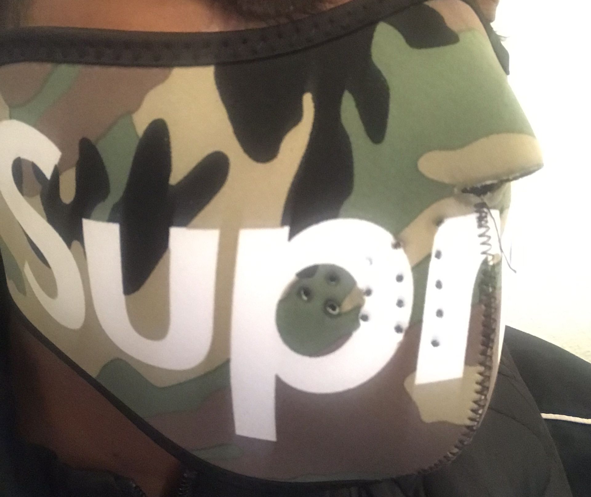 Supreme Windstopper Face Mask Black for Sale in Glendale, AZ - OfferUp