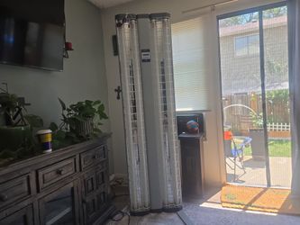 Daavlin 7 Series Phototherapy