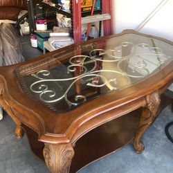 Coffee and side table set