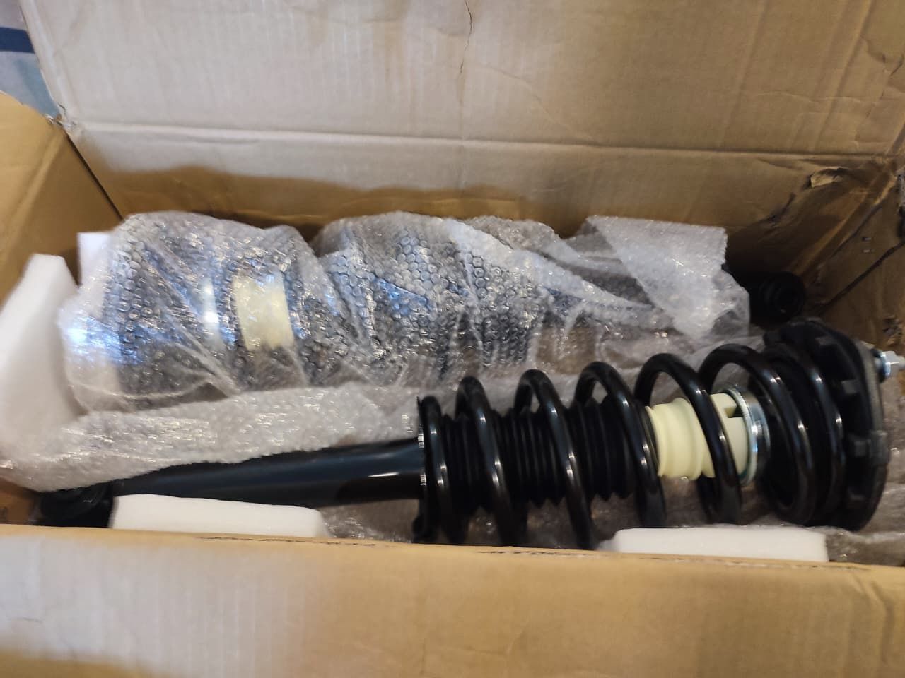 Rear Complete Struts Spring Assembly Suspension Shocks Absorbers