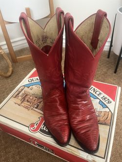Size 8 Red Cowboy Boots Justin’s Boot Co