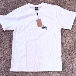 Stussy basic tee shirt. Men size Medium.