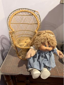 Cabbage Patch Kids with chair