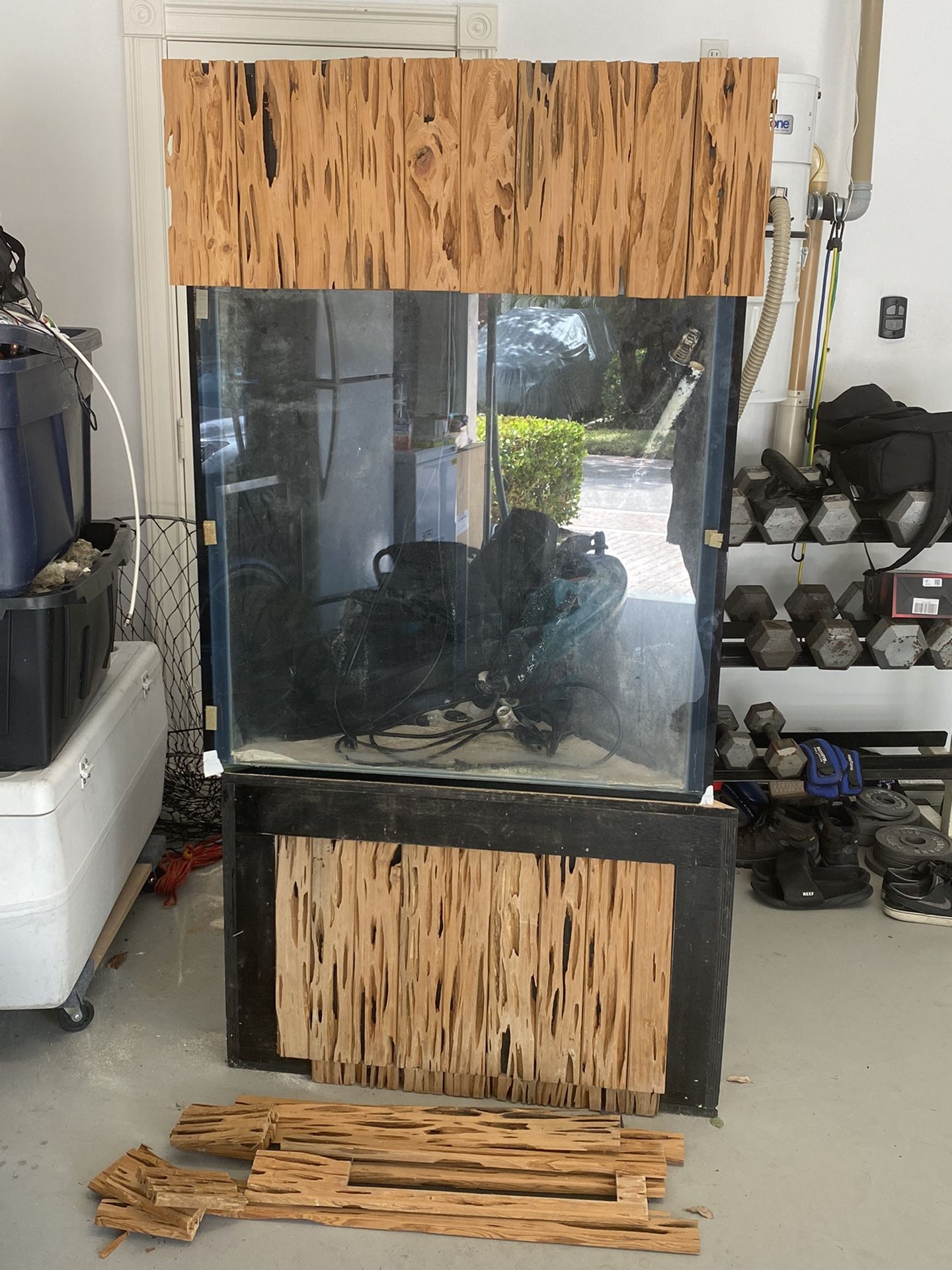 Custom 90 Gallon Aquarium