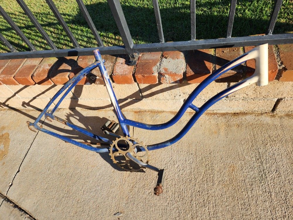 Vintage 1950's Schwinn Girls 26 Inch Frame