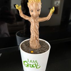 Groot Toy 
