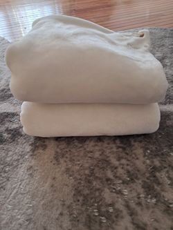 Set of 2 PBaby Blankets 🍼