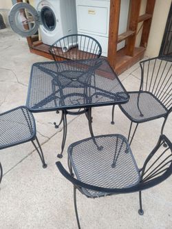 Patio set   brand new paint
