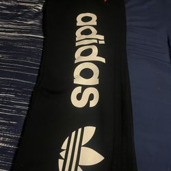 Set The Pants adidas Size L In Perfect Condition 45 For Both 