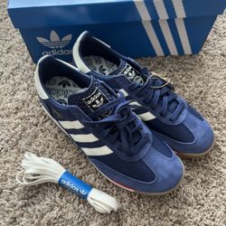 Shoes Adidas SL 72 RS Size 8 