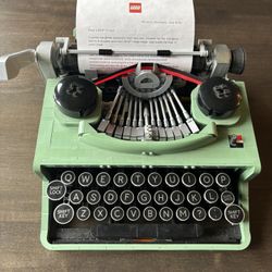 LEGO Ideas 21327 Typewriter 