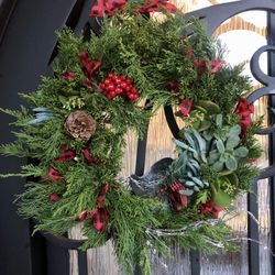 Live Pine And Succulents Lighted Wreath/ Christmas Wreath