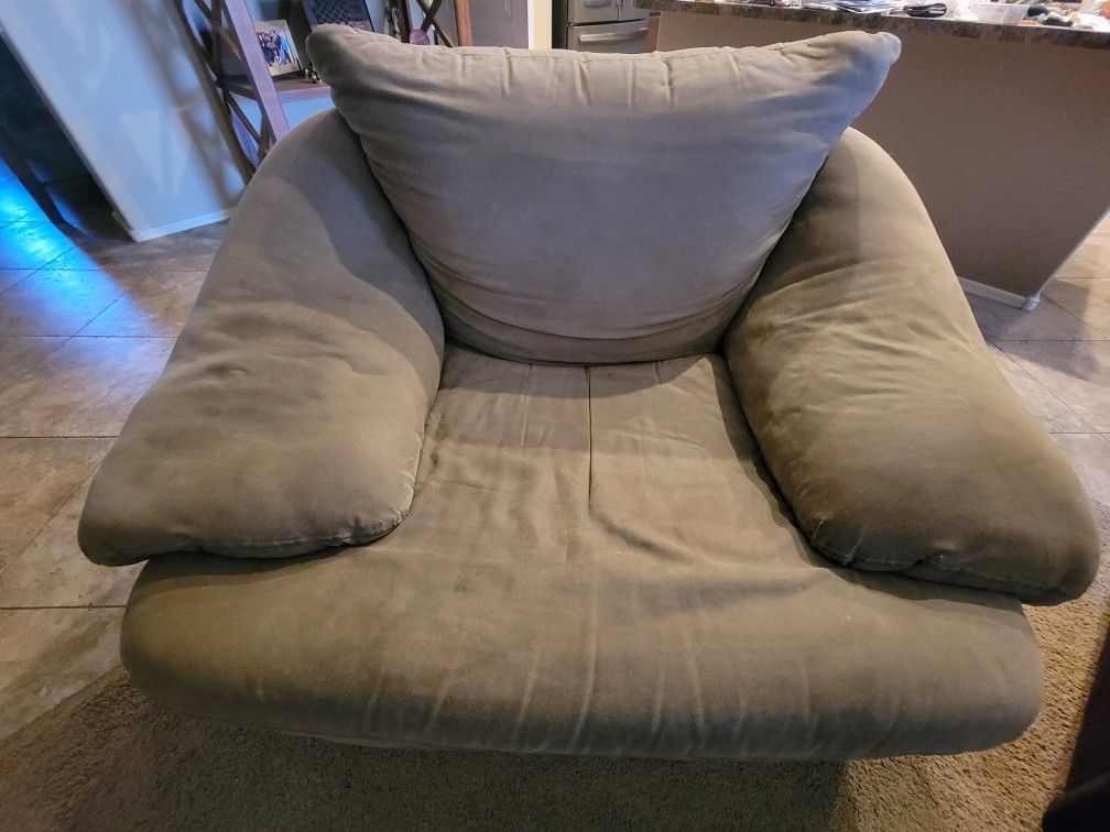 Oversized Living Room Chair