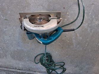 Makita circular saw.