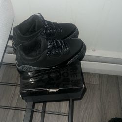 Black Cats  Sneakers 