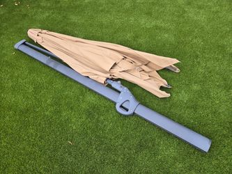 Outdoor Cantilever Patio Umbrella
