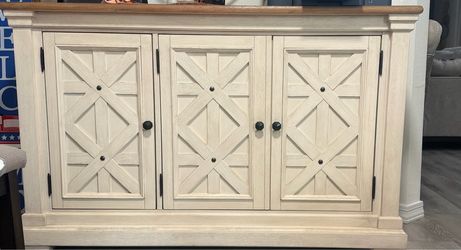 2 cabinets, long cabinet is 74 L, small cabinet is 57 L