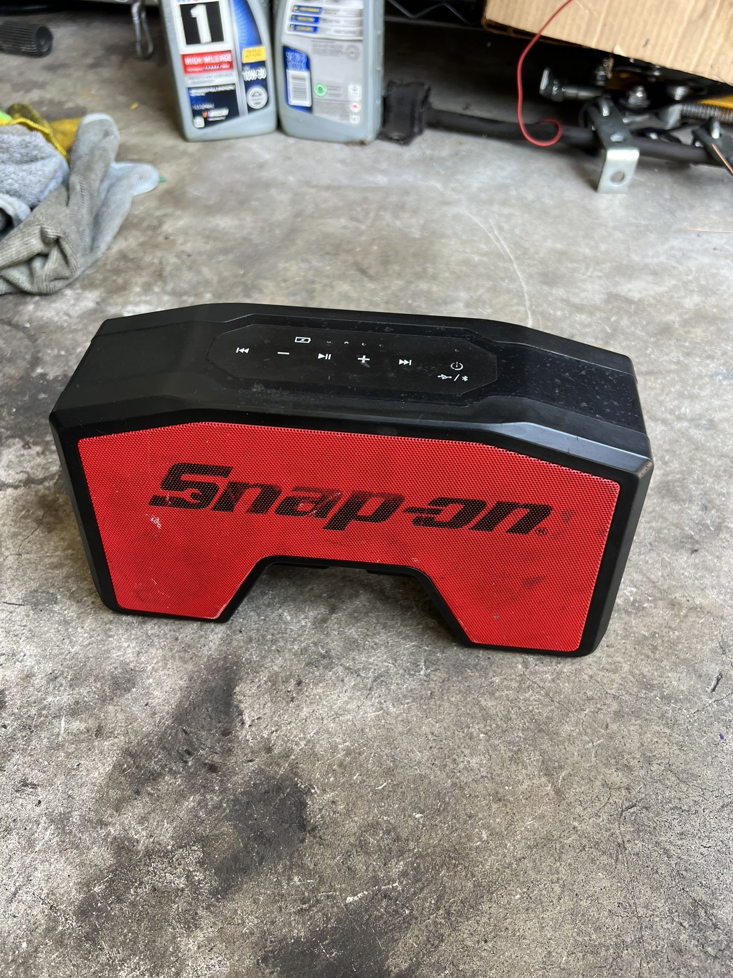 Snap On Bluetooth Cordless Speaker 14.4V Battery Powered CTBTS861R
