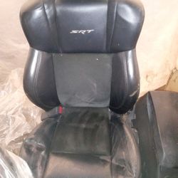 SRT SEATS AND CONSOLE