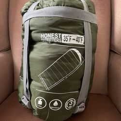Honest Outfitters Sleeping Bag 