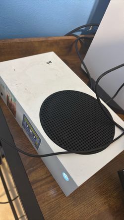 Xbox [series S] 2TbConsole + Official Seagate Xbox Storage Drive — No Box