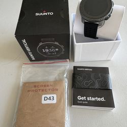 SUUNTO VERTICAL Titanium Solar Black Brand New. 