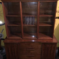 Mid Century Danish Modern Credenza Sideboard / Hutch