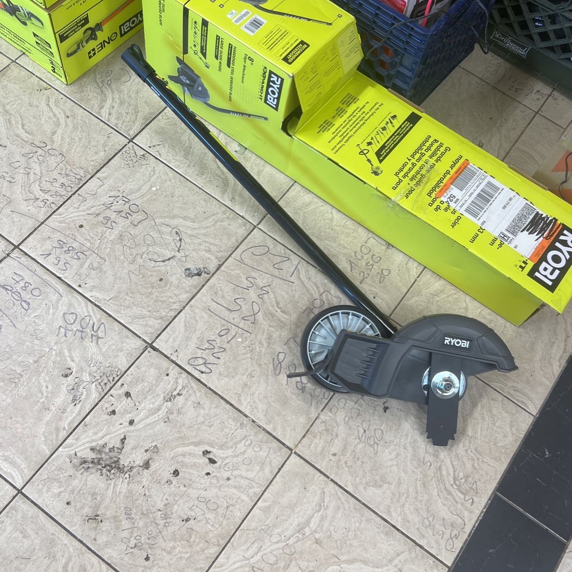 RYOBI Expand It 8 in. Universal Straight Shaft Edger Attachment