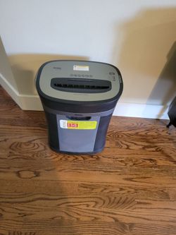 Royal Brand Paper Shredder Model HD1400MX