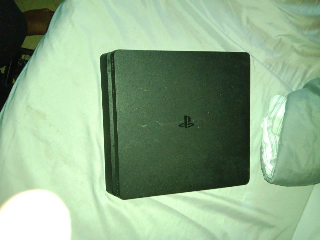 Playstation 4 Consolo 