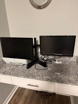 Dual Monitor Setup with Stand