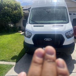 2024 Ford Transit Cargo