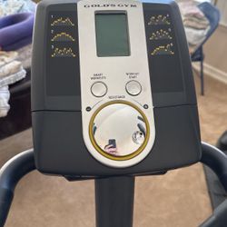 Golds Gym Elliptical Stride Trainer 380