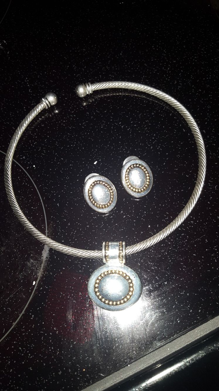 Necklace and earrings silver and gold