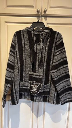 Raiders no size tag looks like women M black and gray