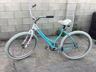 26” Beach Cruiser Schwin Legacy Bike For Women Good Condition Tires Tubes News $100