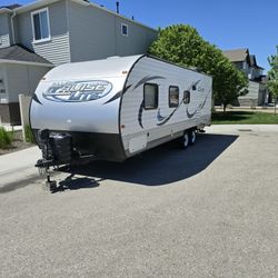 2015 30-foot Camper Trailer SALEM cruise Lite