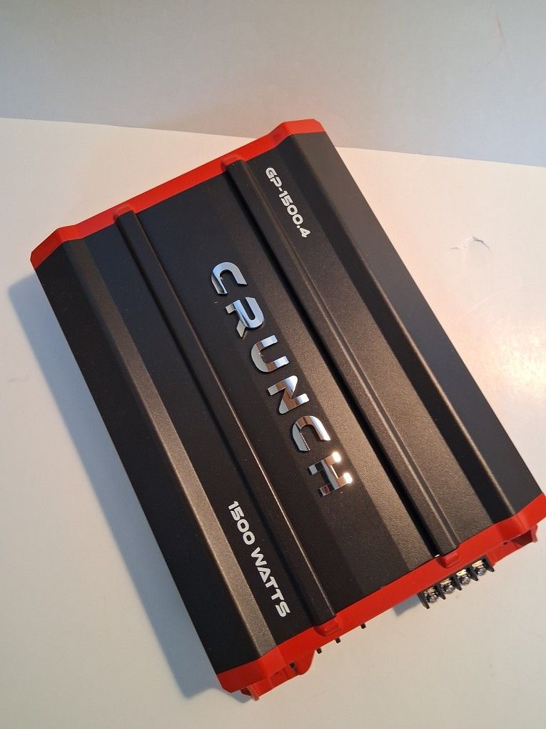 CRUNCH 1500 WATTS 4 CHANNEL BUILT-IN CROSSOVER CAR AMPLIFIER ( BRAND NEW PRICE IS LOWEST INSTALL NOT AVAILABLE )