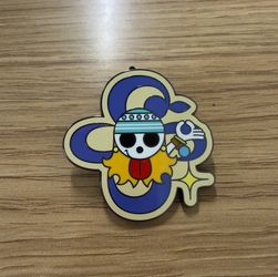 Nami One Piece Pin