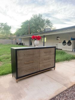 Modern dresser