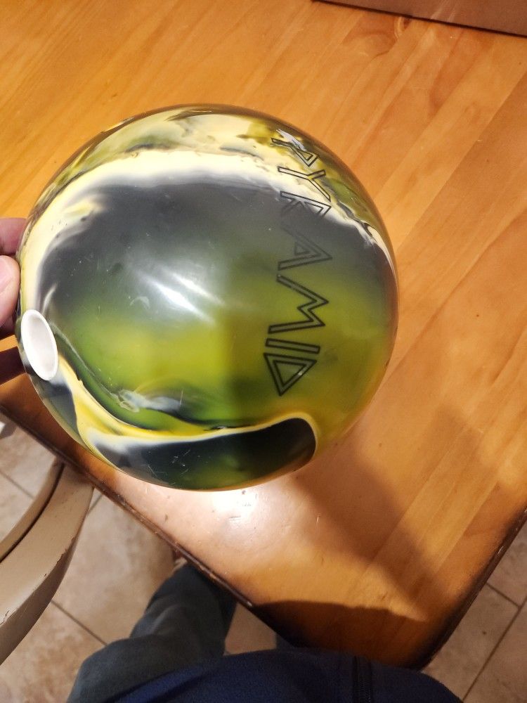 Pyramid Antidote 15lb Bowling Ball