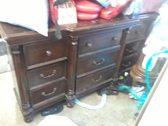 Solid wood dresser