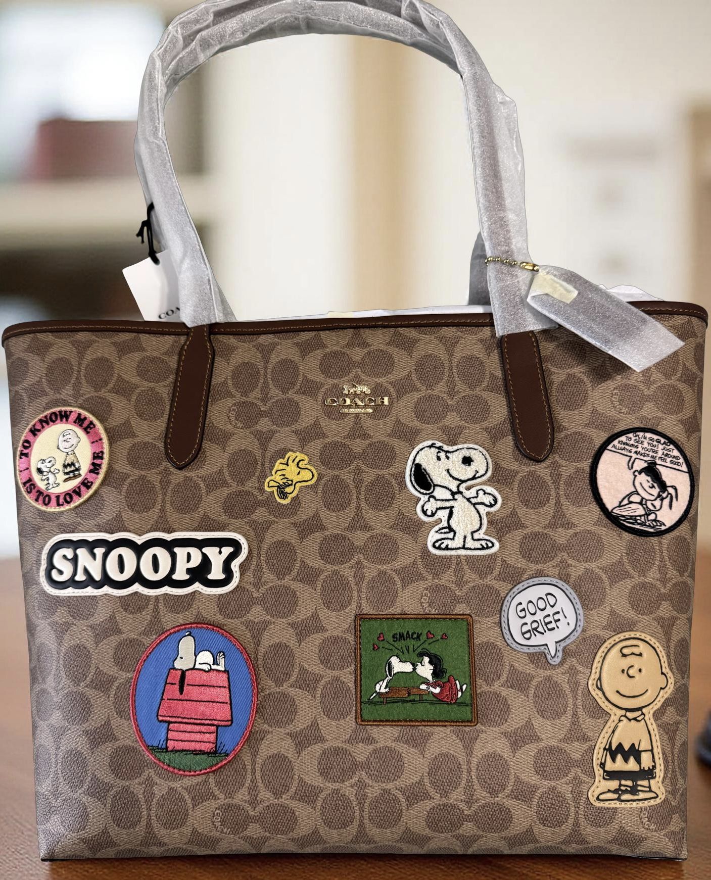 New Authentic Coach X Peanuts Snoopy City Tote in Signature Canvas with Patches CBJ91