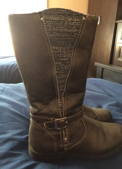 Both girls size 3