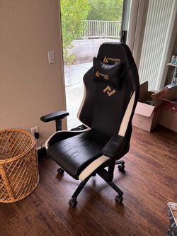 Mega Gaming Chair