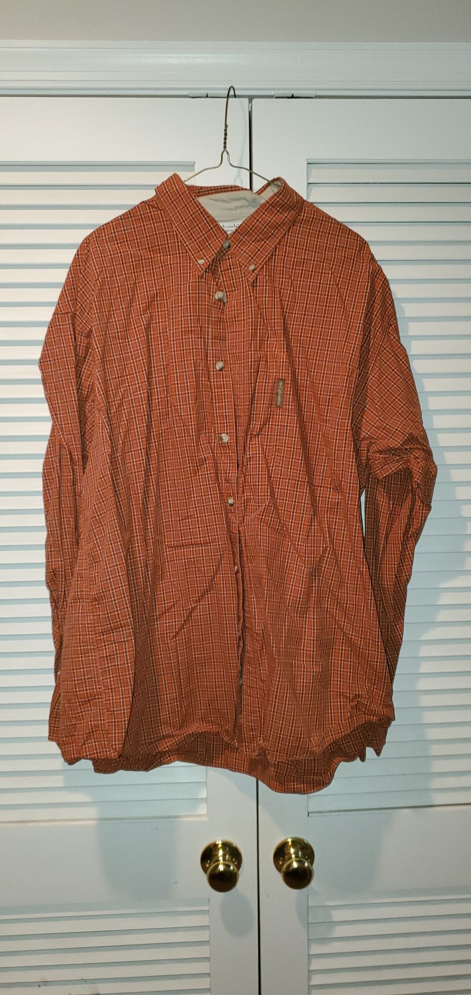 Columbia and Eddie Bauer dress shirt lot