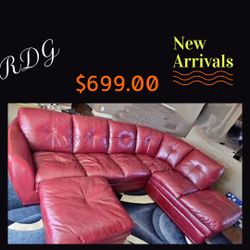 Beautiful Luxury Italian leather Red Sectional Sofa With Chase Lounge