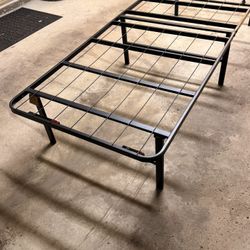 Twin Metal Bedframe