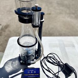 Protein Skimmer Simplicity 120DC DC Pump w/ Digital Controller